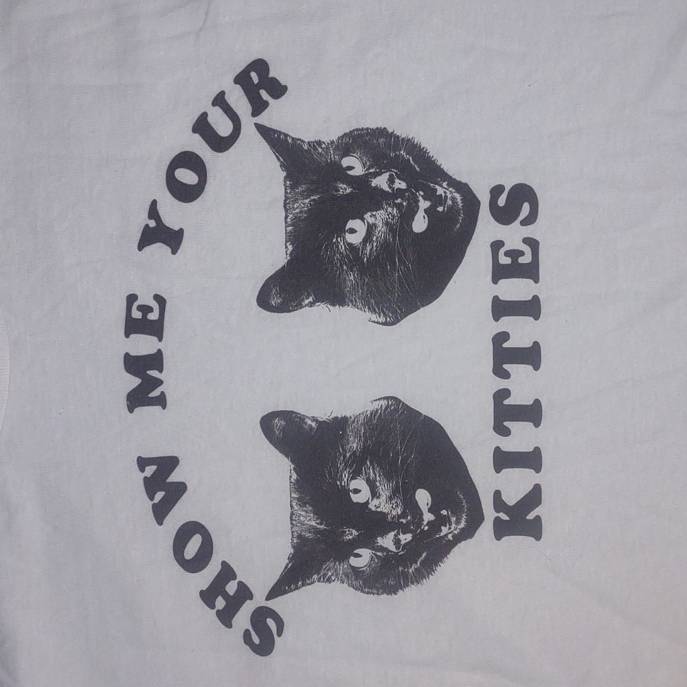 White Cat Graphic T-Shirt